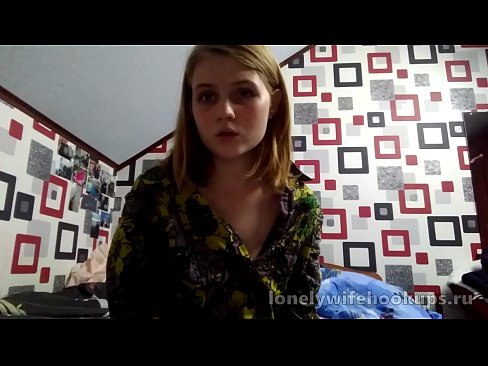 ❤️ Ungur ljóshærður nemandi frá Rússlandi hefur gaman af stærri pikkum. ☑ Heimabakað klám á is.watchhentai.ru ﹏